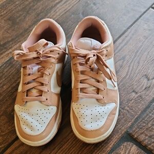 Women Nike Dunks